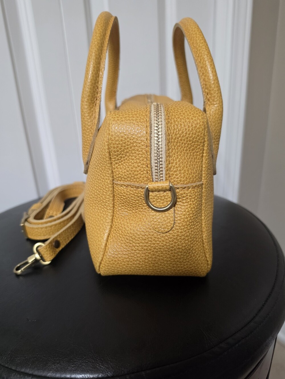 New Portland Leather Large Grace Doctor Bag/Color: Sunshine - Picture 3 of 9